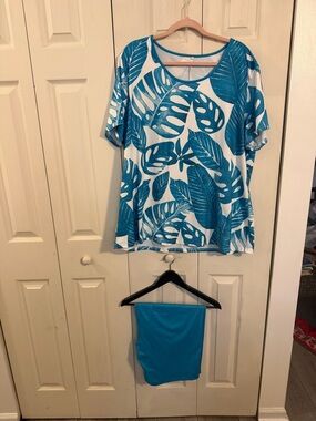 Blue Tropical Leaf Print Top and Short Set